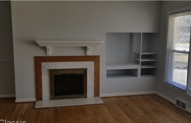 27686 Red Leaf Ln - 27686 Red Leaf Lane, Southfield, MI 48076