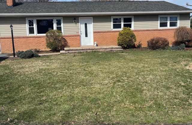 1043 LAURICH DRIVE photos photos