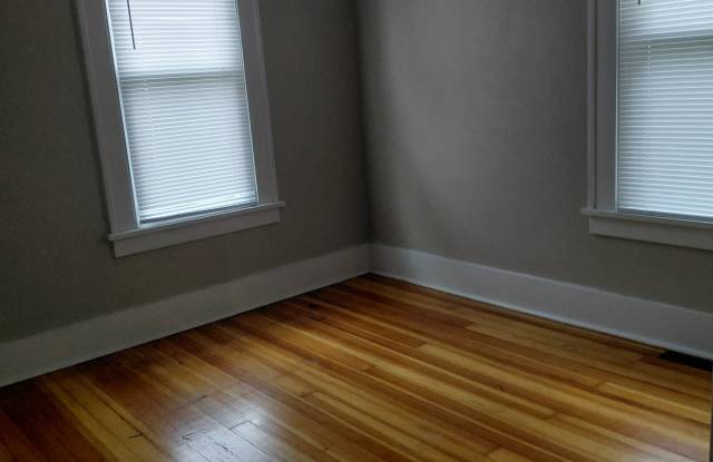 410 W. Garfield Gallery 2