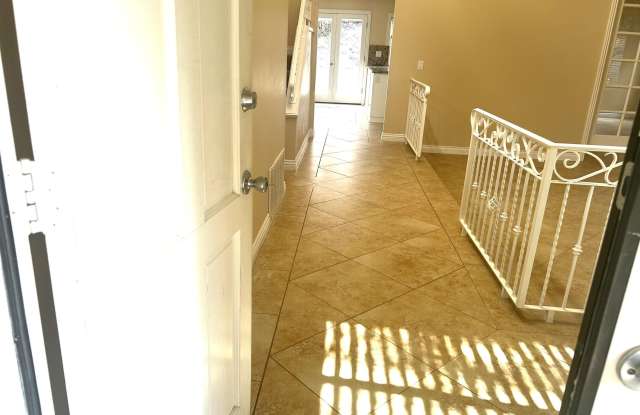 12788 Summer Street Gallery 4