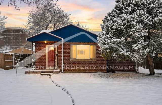 Cozy Home with Washer/Dryer and Fenced Yard - 3361 Glencoe Street, Denver, CO 80207