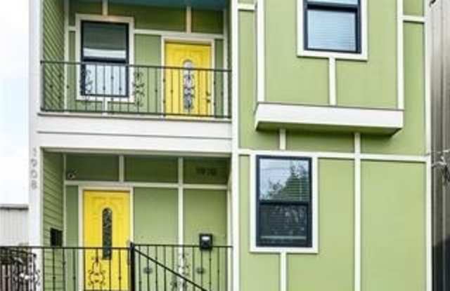 1910 ST LOUIS Street photos photos