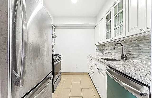 4232 147th St Apt U7B photos photos