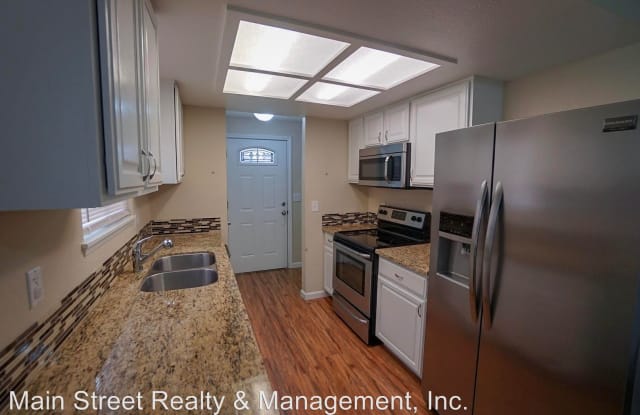 1213 E 61st St - 1213 East 61st Street, Tacoma, WA 98404