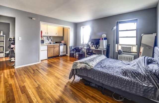 165 VROOM ST photos photos