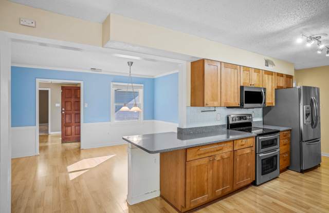 8044 Neshoba Road Gallery 3