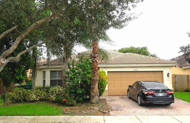 2022 NE 4th Ct - 2022 NE 4th Ct, Homestead, FL 33033