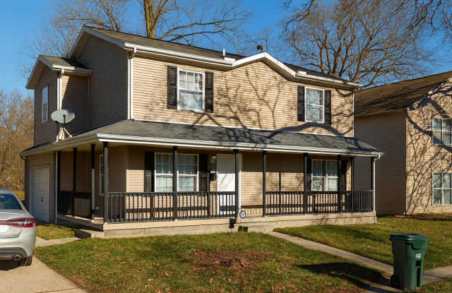 For Rent: 4-bedroom 2-bathroom single family home! Available End of February photos photos