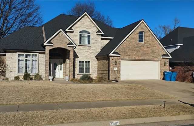 3909 Kensington  AVE photos photos