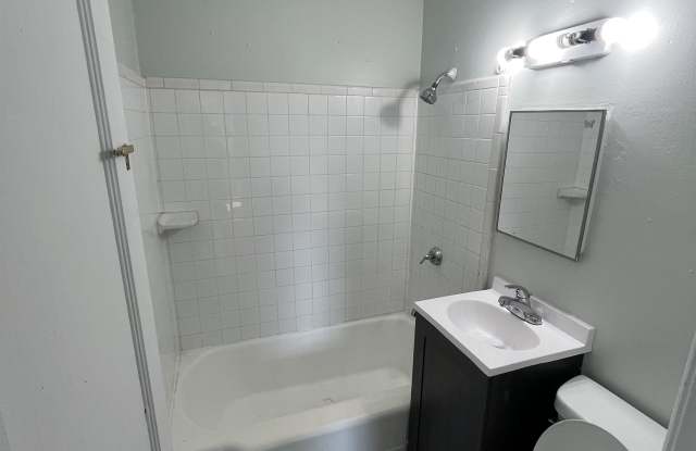 6211 West Lisbon Avenue - 4 photos photos 6211 West Lisbon Avenue - 4 photos photos