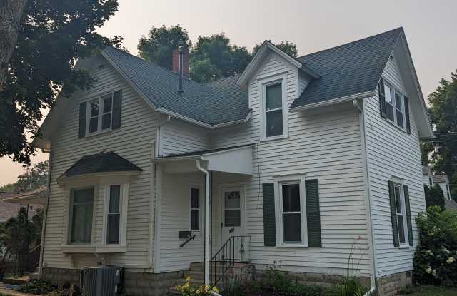 327 E 7th St - 327 East 7th Street, Blue Earth, MN 56013