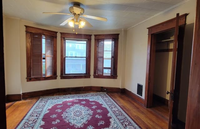 1107 Maple Street - 1107 Maple Street, Bethlehem, PA 18018