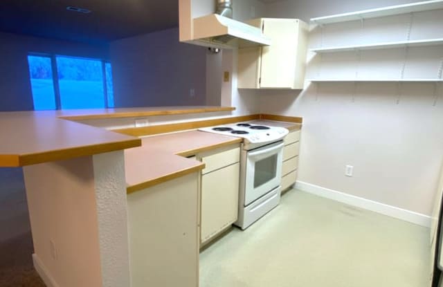 Second Street Apartments – Comfortable Living in Fairbanks, AK photos photos