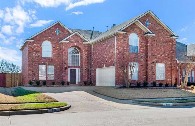 906 Crested Cove Drive - 906 Crested Cove Drive, Garland, TX 75040