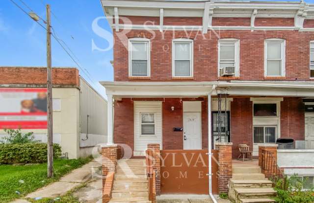 2929 East Madison Street photos photos