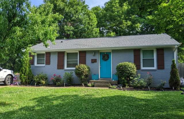 South Nashville Gem on HUGE Corner Lot w/ Fully-Fenced Backyard! photos photos