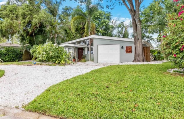 2277 SUNNYSIDE LANE - 2277 Sunnyside Lane, Southgate, FL 34239