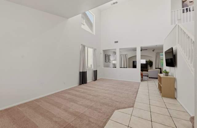 Spacious 4-Bedroom Anthem Home with Large Backyard Gallery 4