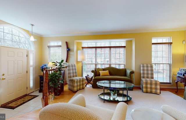 1880 CRESCENT PARK DRIVE Gallery 3