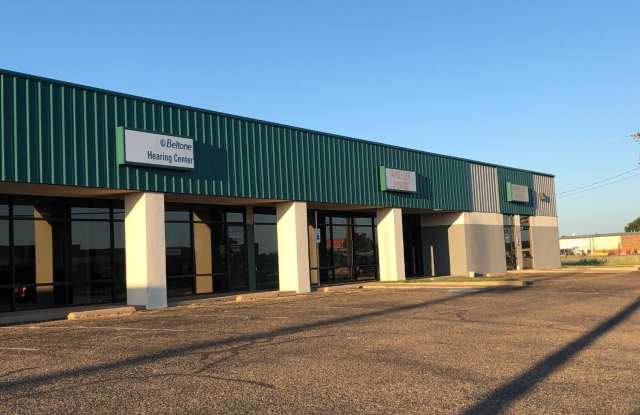 7335 82nd Street - 7335 82nd Street, Lubbock, TX 79424
