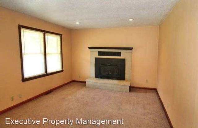 1730 New Madrid Gallery 3