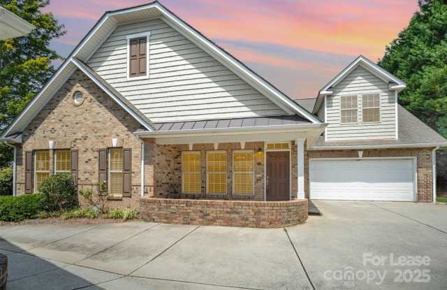 286 Liverpool Road - 286 Liverpool Road, Rock Hill, SC 29730