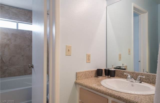 7250 Hardtack Circle Gallery 2