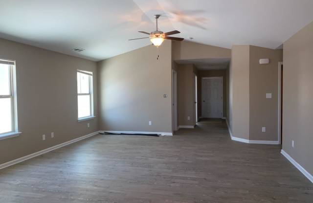 2513 Guildhall Drive Gallery 2