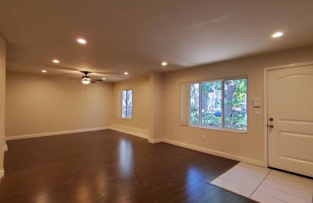 585 Cassia Street Gallery 1