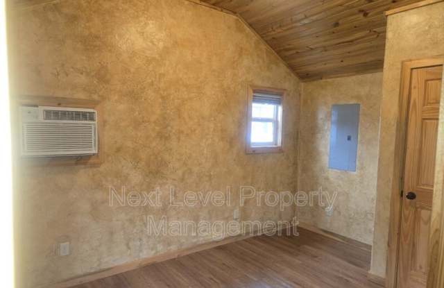 111 East Cottonwood Drive - 4 Gallery 4
