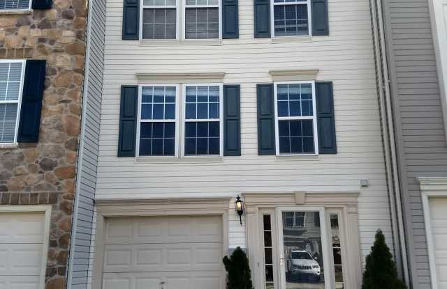 213 WINDSOR COURT - 213 Windsor Court, Bucks County, PA 18951