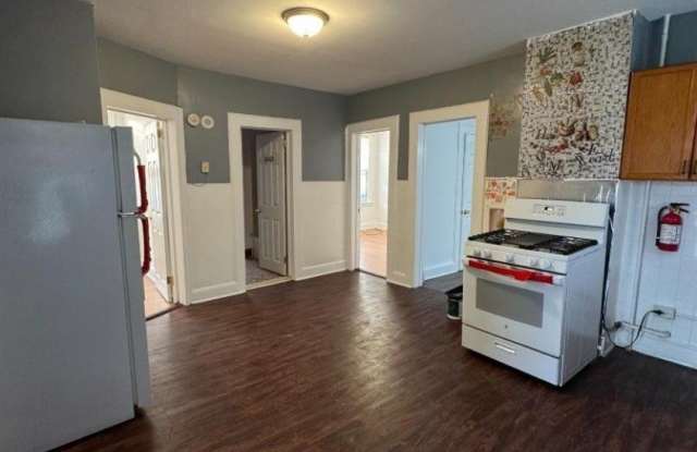 107 Melville Pl photos photos