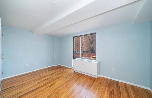 150 Featherbed Ln Apt 7H Gallery 3