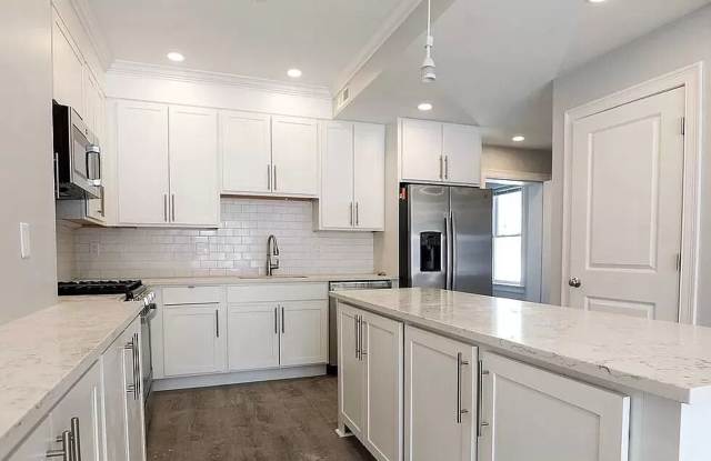New 4 bed 3 Bath in Brighton (BC) photos photos