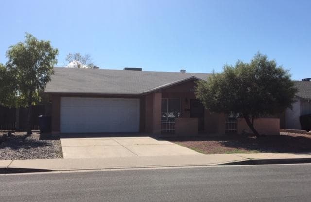 1943 E FREMONT Drive - 1943 East Fremont Drive, Tempe, AZ 85282