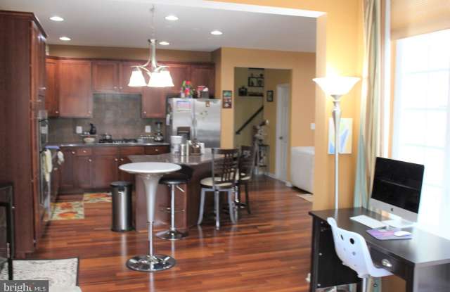 25570 CREEKMORE TERRACE - 25570 Creekmore Terrace, South Riding, VA 20152
