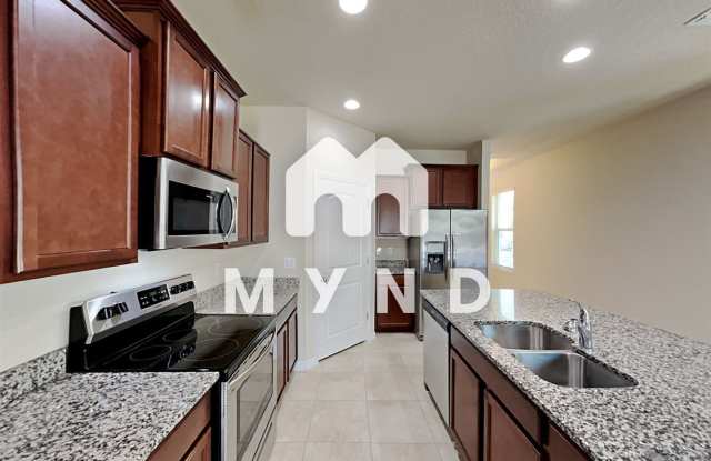 16253 Pebble Bluff Loop Gallery 4