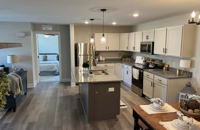 8200 Westmont Drive #101 Gallery 1