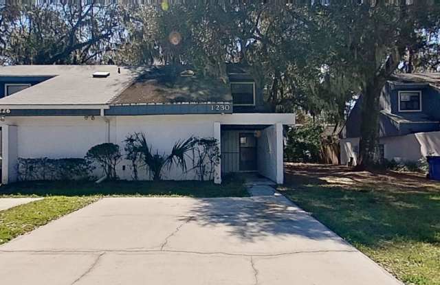Partially upgraded 2Bedroom Townhouse in Mayport Landing! Gallery 1