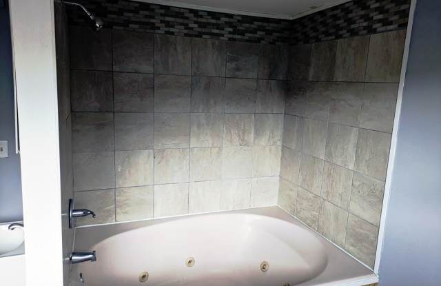 128 Hornell St photos photos