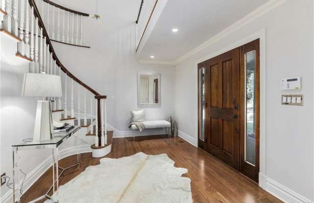 74 Ridgefield Avenue Gallery 4