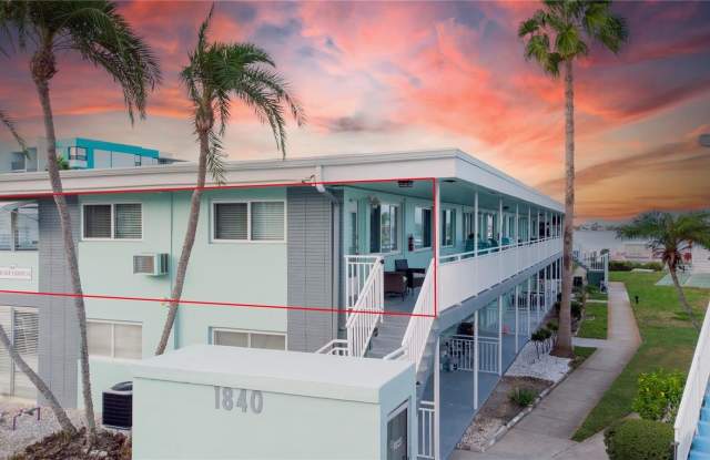 1840 SHORE DRIVE S Gallery 3