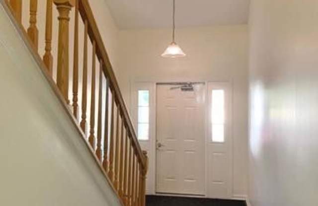 1152 North Red Oak Drive Gallery 2