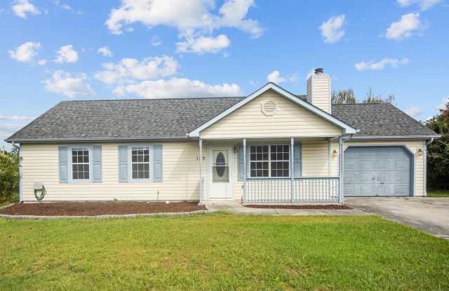 Welcome to Foxtrace! photos photos