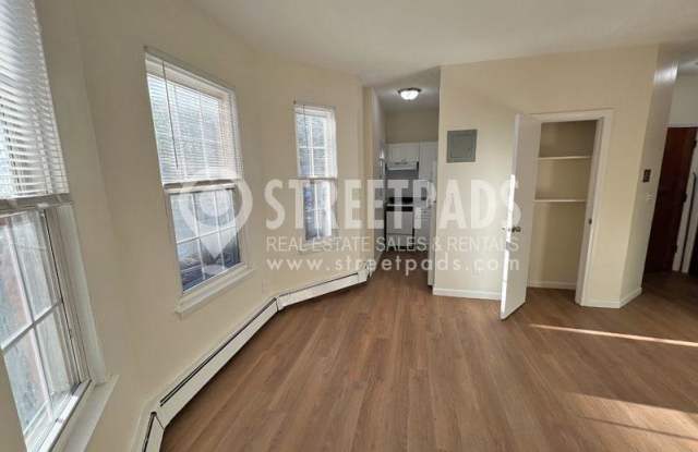 62 South Huntington Ave. Gallery 4