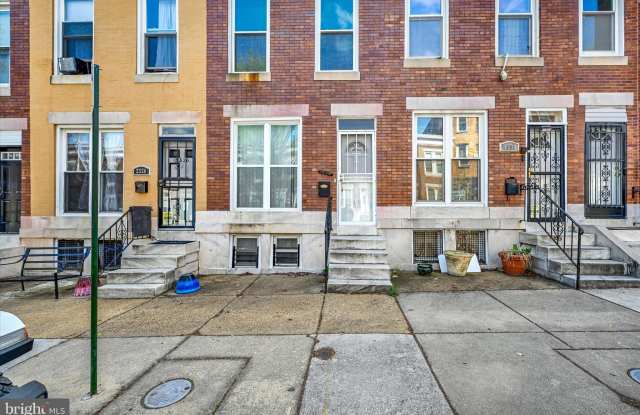 2528 MCCULLOH Street Gallery 4