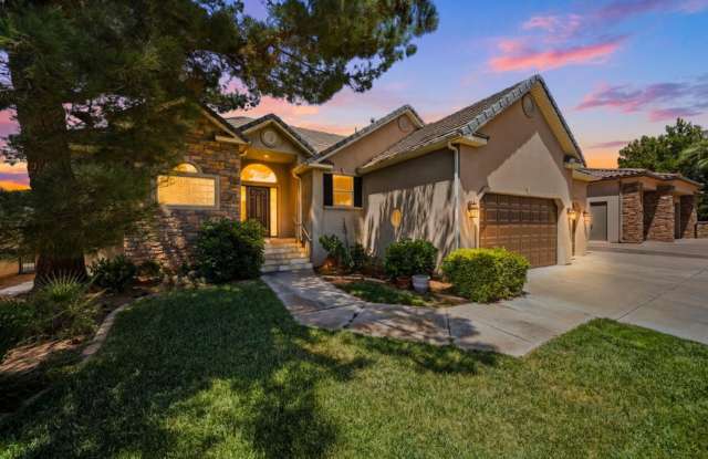 Beautiful 6 Bedroom home for rent photos photos