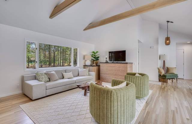 2941 Quogue Riverhead Road Gallery 4
