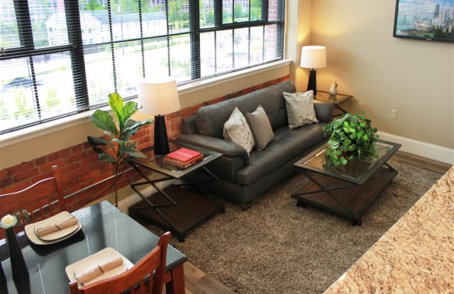 Lofts 34 Gallery 4