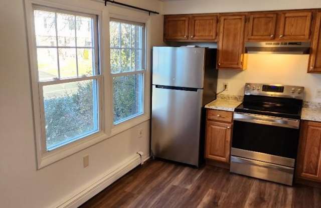 16 HARBOR HILL Court Gallery 4